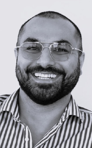 Mohammad Kakapour, Apotheker